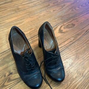 Clarks black heels size 7